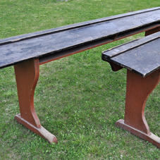 Gammal skolbänk